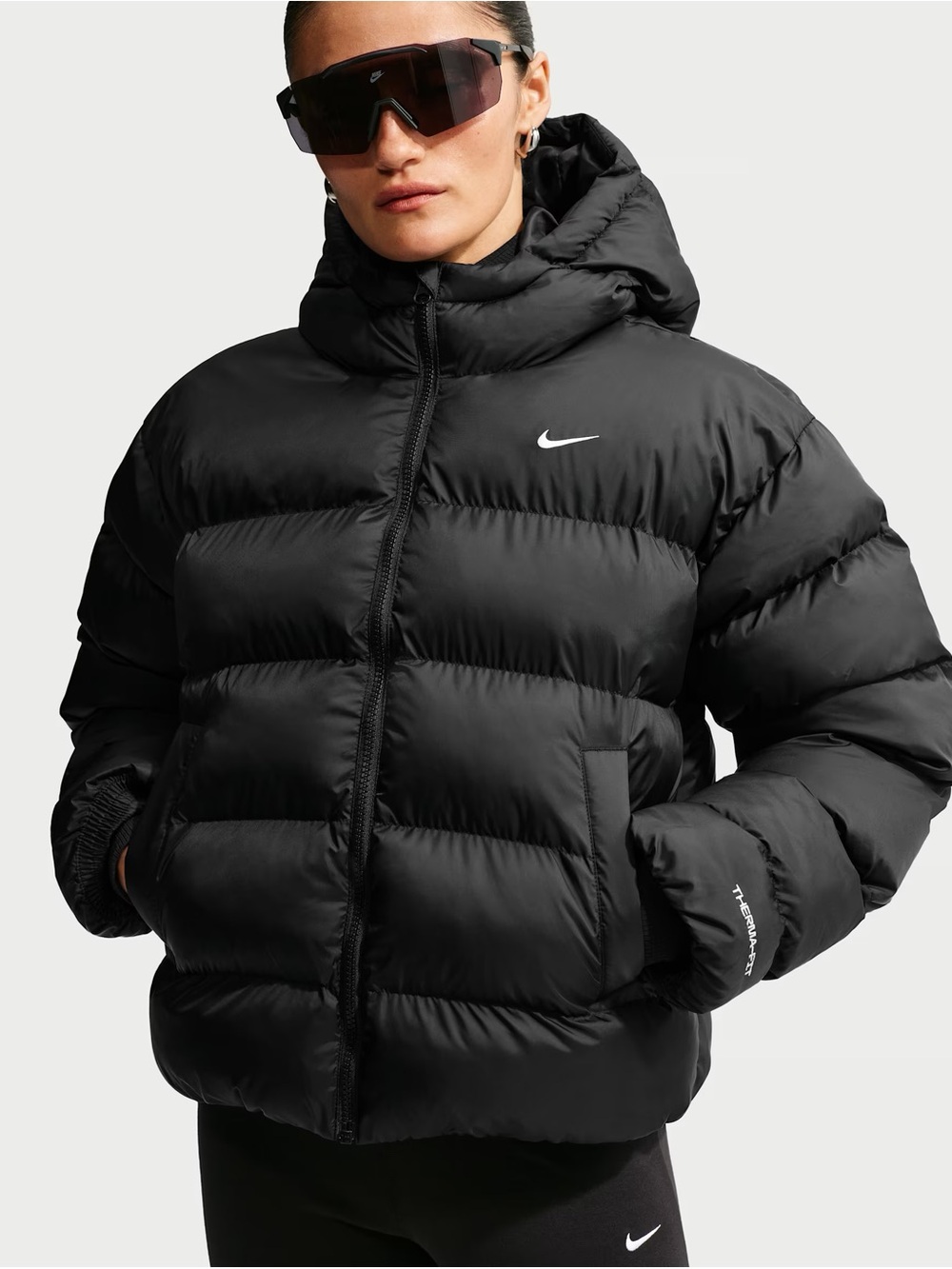 Nike Black Puffer Jacket with Hood Women’s Sportswear Therma-Fit